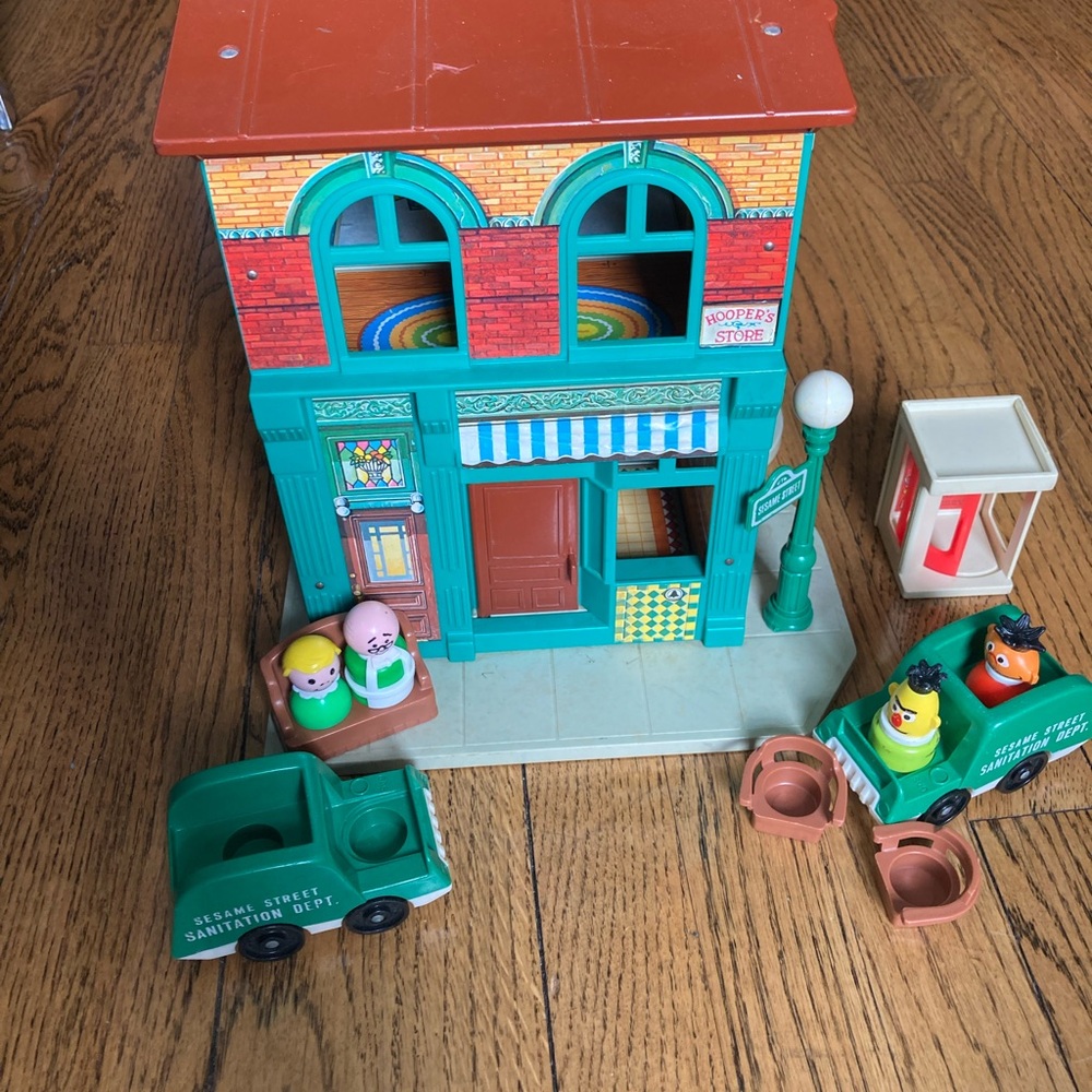Sesame Street play house by Fisher Price
